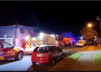 Tragédia: casa pega fogo e menina de três anos morre tentando se salvar dentro de guarda-roupa em São José dos Pinhais
