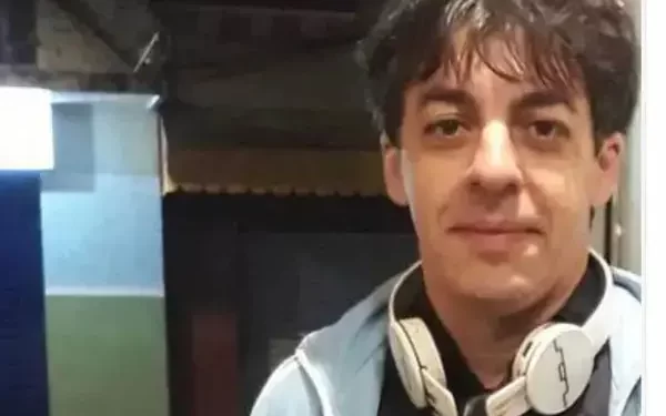 Professor  esfaqueado no Passeio Público morreu nesta quarta-feira