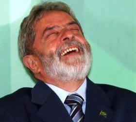 Possibilidade de vitória de Lula no primeiro turno irrita bolsonaristas