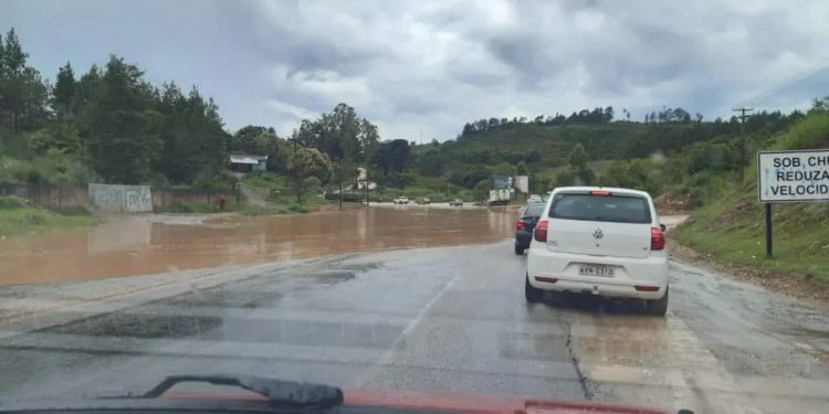Rio Branco do Sul | Curva da Brascal deve trazer transtornos com alagamentos hoje