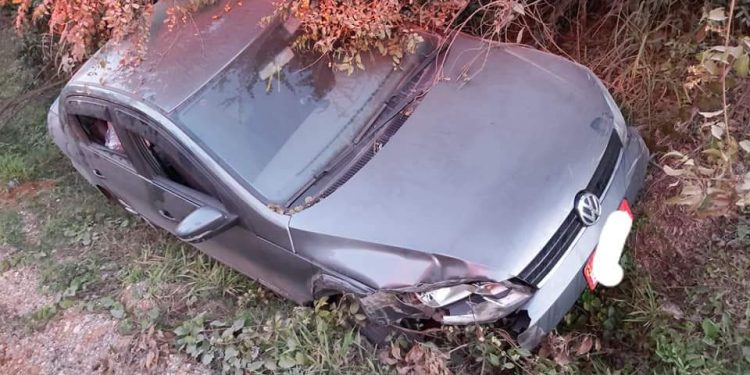 Acidente na Rodovia dos Minérios deixa 4 feridos