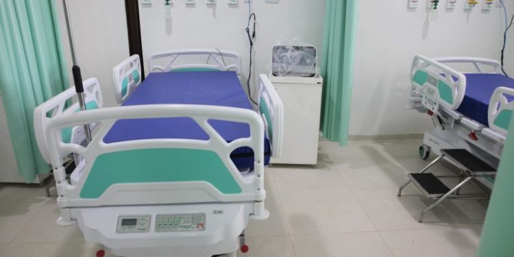 Criança de 2 anos morre de Covid-19 em Curitiba