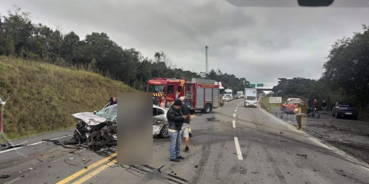 Acidente grave próximo a Rodovia dos Minérios