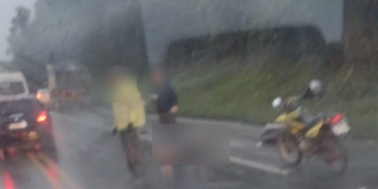 Rodovia dos Minérios | Motociclista bate em traseira de caminhão em Tranqueira