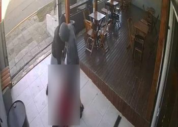 Torcedor do Athletico deficiente é brutalmente agredido antes do Atletiba
