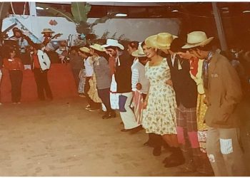 Fundo do baú! Festinha Junina na ASEM 41 anos atrás
