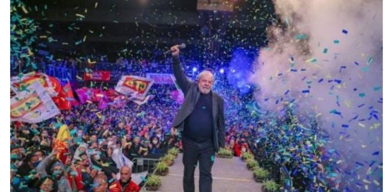 PT prevê “resposta” a Bolsonaro com multidão recebendo Lula em MG
