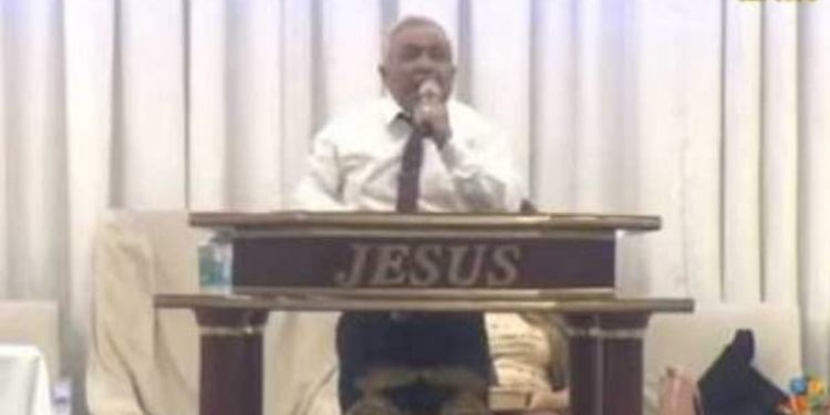 Profecia de pastor da Assembleia de Deus vira caso de polícia: ‘Estavam no motel’;