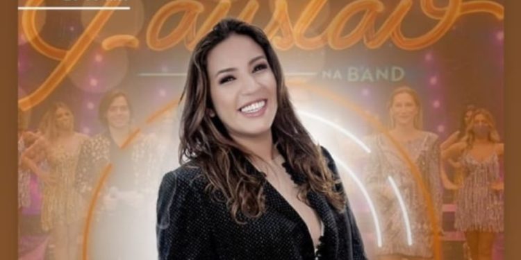 Finalista Camila Caetano de Rio Branco do Sul se apresenta hoje no Faustão!