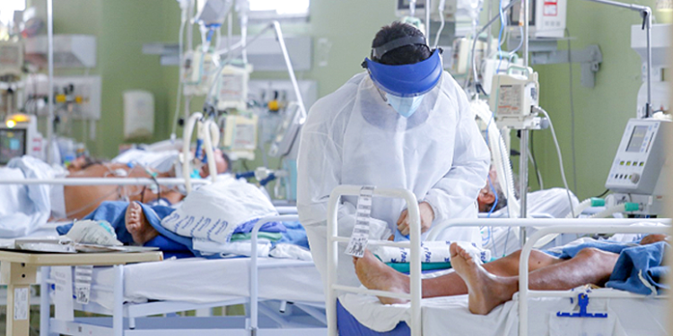 Curitiba registra uma morte e 1.607 casos de covid-19; leitos de UTI SUS estão 100% ocupados