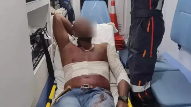 Homem é esfaqueado e diz que ataque foi motivado por “ser muito bonito”