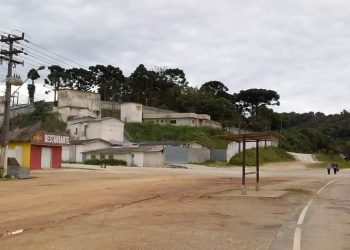 Mal cheiro chama atenção no bairro São João Batista em Almirante Tamandaré
