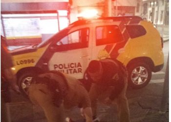 Professor de Educação física é esfaqueado na praça Tiradentes