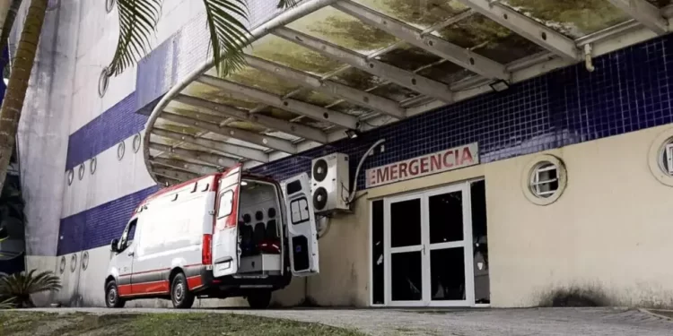 Idosa de 83 anos tem casa invadida e sofre estupro coletivo; três homens obrigaram a fazer sexo oral e tudo segundo a vítima