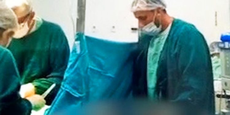 ‘Acho que tive uma alucinação’, disse uma das pacientes de anestesista preso por estupro durante parto