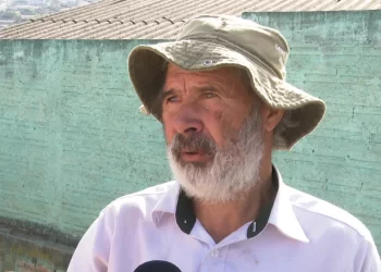 Coletor de lixo salva criança de 10 anos de descarga elétrica
