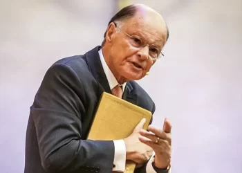 Edir Macedo sugere que fiéis doem seus bens à Universal antes de morrer