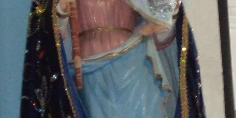 HOJE É O DIA DA PADROEIRA DE RIO BRANCO DO SUL NOSSA SENHORA DO AMPARO
