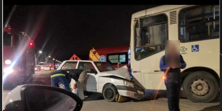 Acidente na Rodovia dos Minérios