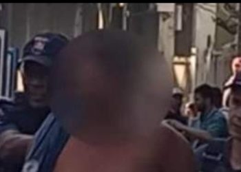 Homem armado tentar assaltar ônibus, ouve louvor de passageira e pede oração; suspeito foi preso