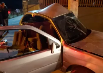Motorista que sofreu acidente em Rio Branco do Sul estaria acima de 100 Km/h; 4 ficaram feridos