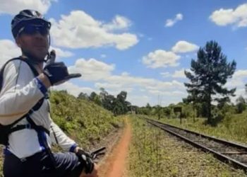 Conhecido ciclista  morre ao cair de viaduto sobre linha férrea