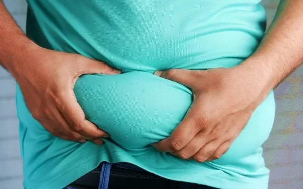 Cada cm a mais de gordura na barriga impacta na saúde do coração