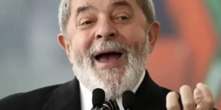 Frase de Lula sobre ‘bater em mulher’ gera polêmica e vira arma na campanha “Quer bater em mulher? Vá bater em outro lugar…”
