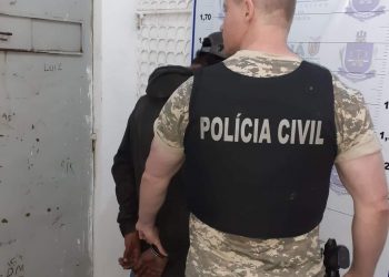 POLÍCIA CIVIL DE CASTRO PRENDE INVESTIGADO POR HOMICÍDIO E ROUBO A FAZENDA.
