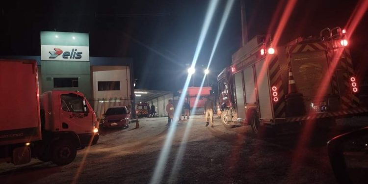 Homem é esfaqueado na Rodovia dos Minérios minutos após sair do trabalho
