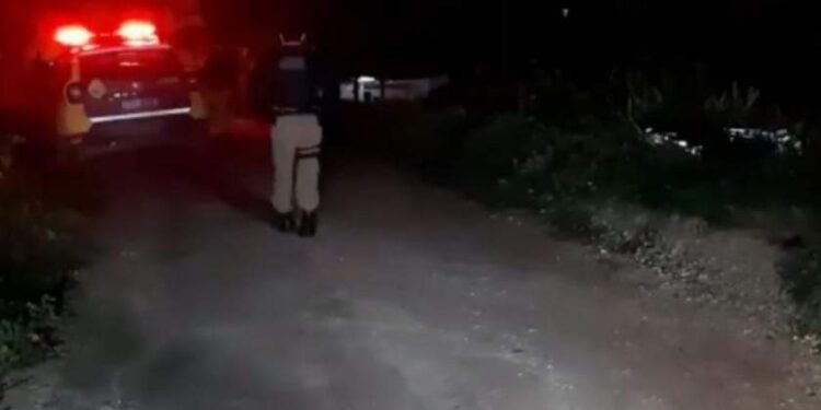PAI É MORTO NA FRENTE DO FILHO EM TAMANDARÉ