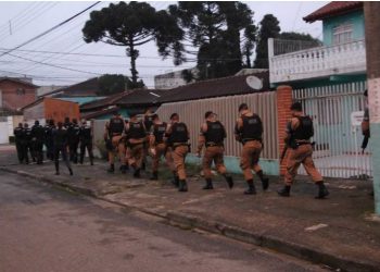 TRÊS ENVOLVIDOS NO ROUBO EM GUARAPUAVA MORREM DURANTE MEGAOPERAÇÃO NESTA TERÇA-FEIRA.