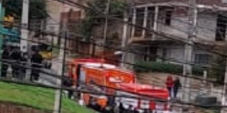 Trabalhador sofre acidente em Rio Branco do Sul