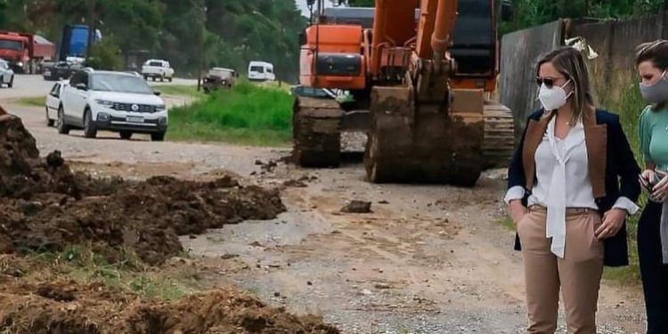 GOVERNO DO PARANÁ, ATRAVÉS DO DER, LICITOU A OBRA PARA ELIMINAR O PROBLEMA DE ALAGAMENTO NA CURVA DA BRASCAL