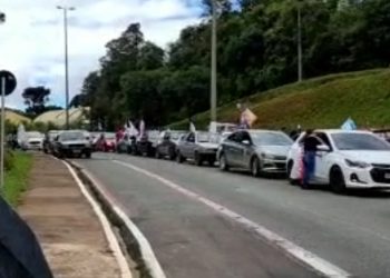 CARREATA PELAS RUAS DE RIO BRANCO DO SUL