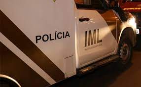 MULHER MORTA E SEMI NUA ENCONTRADA NO QUARTO DA CASA