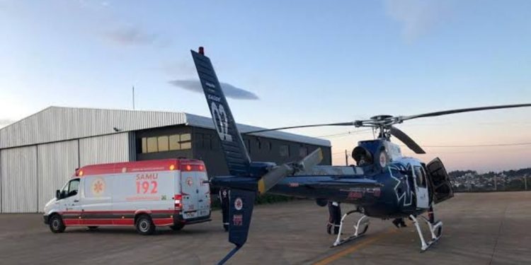 CERRO AZUL | HELICÓPTERO ACIONADO ATENDER CRIANÇA PICADA DE COBRA