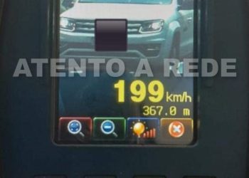 AMAROK FOI FLAGRADA A 199KM/H EM RODOVIA NO PARANÁ.