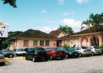 Pai morre ao descobrir que filha foi trocada na maternidade há 42 anos