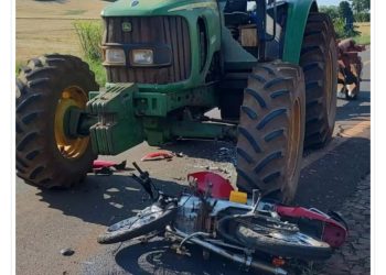 JOVEM MORRE EM ACIDENTE ENVOLVENDO MOTO E TRATOR NA PR