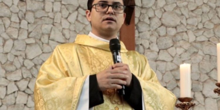 Padre desaparecido há um ano no Paraná é localizado
