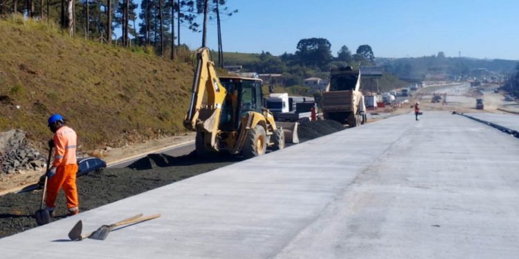 Curitiba-Almirante Tamandaré: duplicação da Rodovia dos Minérios chega a 88%