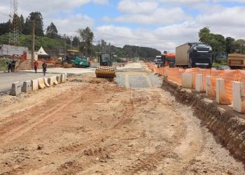 Bloqueio da Rodovia dos Minérios em razão das obras