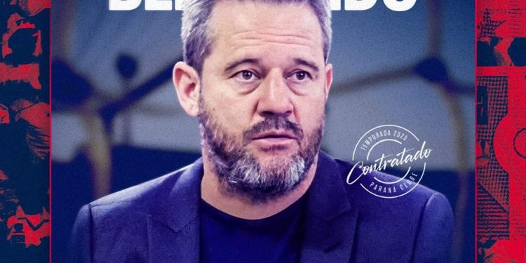 PARANÁ CLUBE | Tricolor apresenta novo treinador para 2025