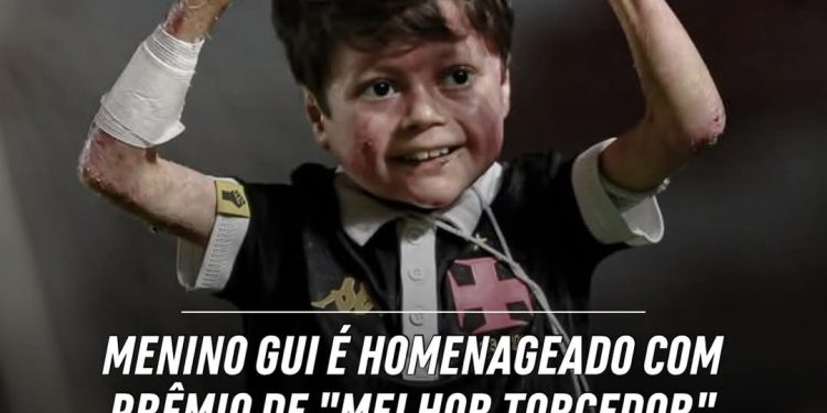 Emocionou o mundo | Gui, levou o prêmio Fifa The Best de “Melhor Torcedor”.