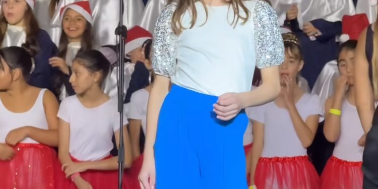 Cantata de Natal no Bosque Municipal emocionou os Rio-branquenses