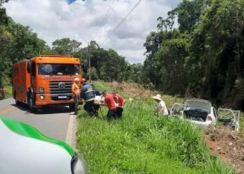 ACIDENTE NA PR-092 DEIXOU UM IDOSO DE 83 ANOS FERIDO.
