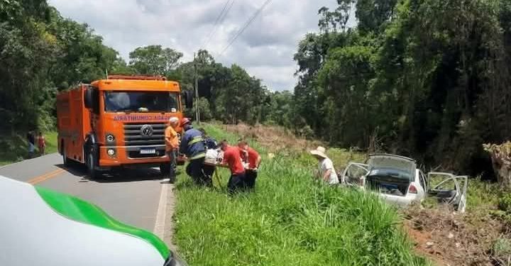 ACIDENTE NA PR-092 DEIXOU UM IDOSO DE 83 ANOS FERIDO.