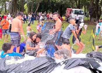Muita diversão no Bosque Municipal