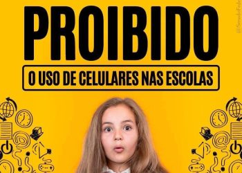 Celular é proibido nas escolas